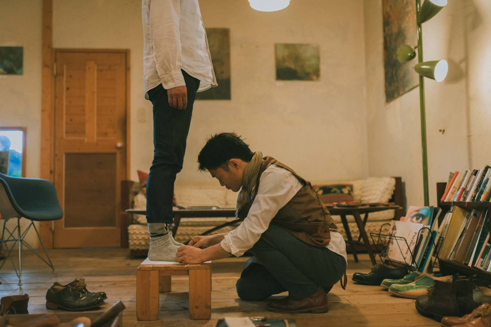 足型をとる様子